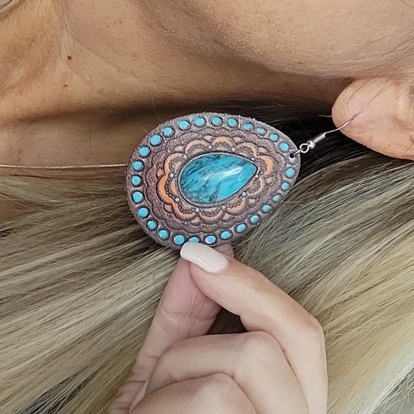 RETRO BOHEMIAN TURQUOISE STATEMENT EARRINGS - Picture 3 of 7